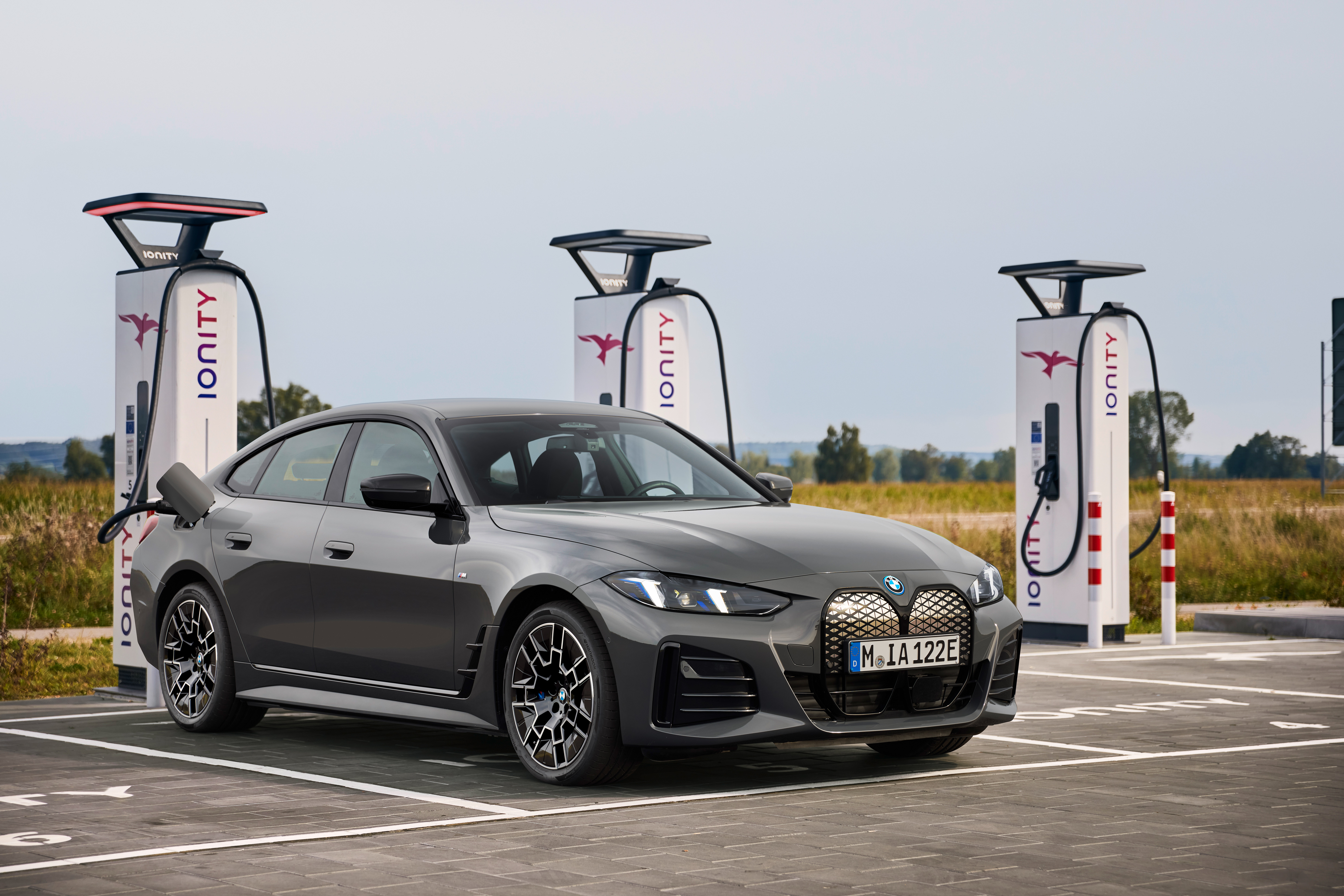 BMW i4 (fakta, test og pris)